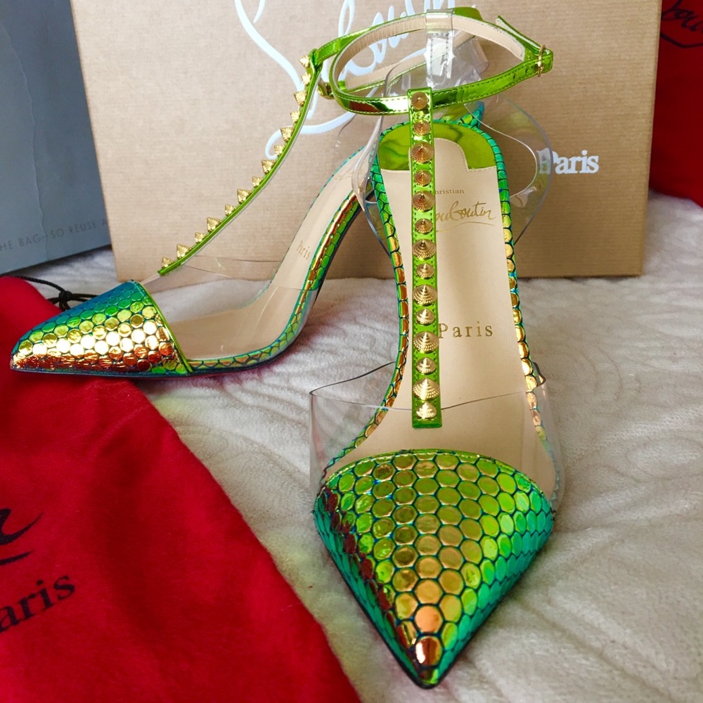 (SOLD) NWOT, Christian Louboutin Nosy Spikes Green - Picture 1 of 8